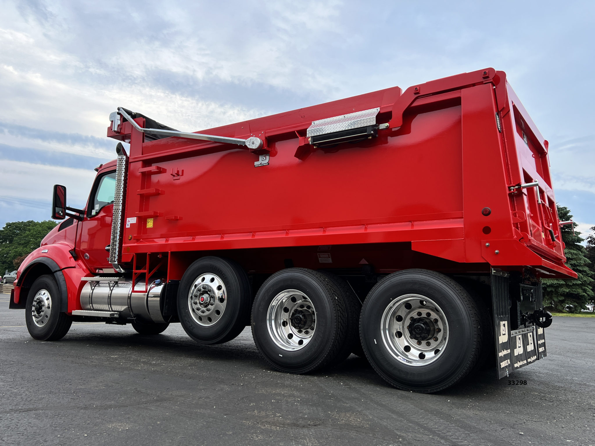 LWC Smoothside Steel Dump Bodies J&J Trucks & Equipment